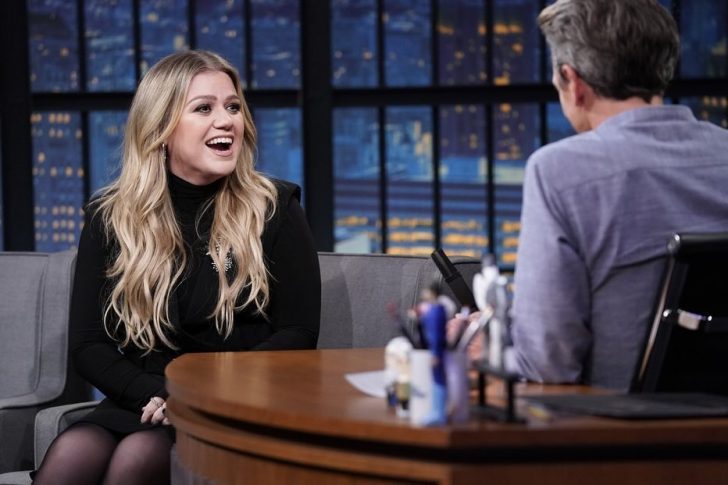 How did Kelly Clarkson lose her weigh?